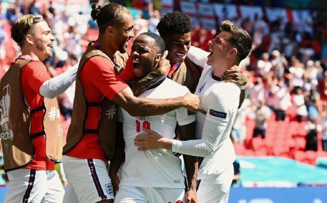 九游官网-梁宏业：英格兰队如杂交水稻般强盛，如夺冠不奇怪